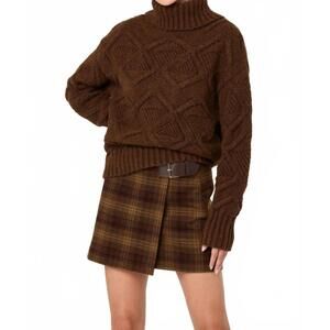NEW ASTR janeth sweater in brown